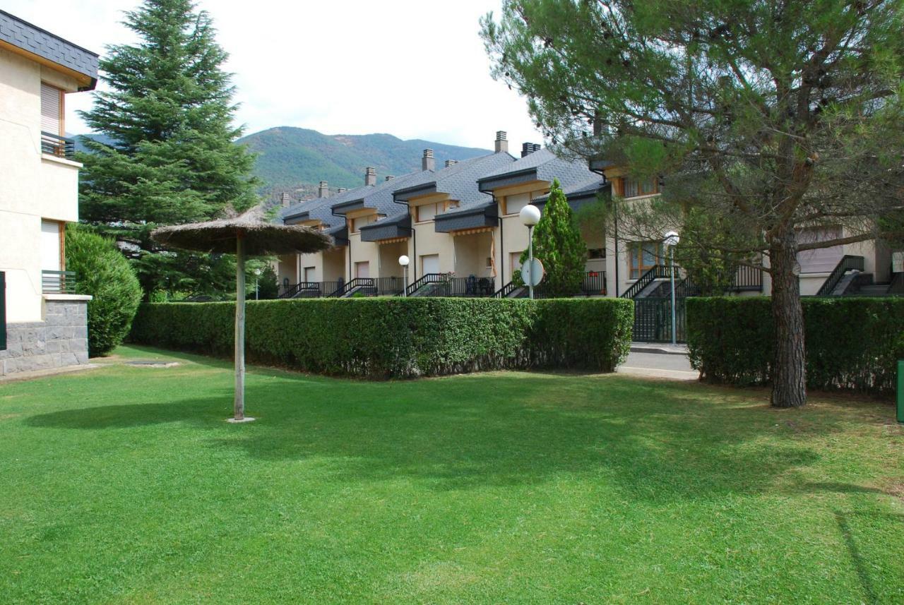 Atico En Biescas Con Piscina, Tenis Y Barbacoa Εξωτερικό φωτογραφία